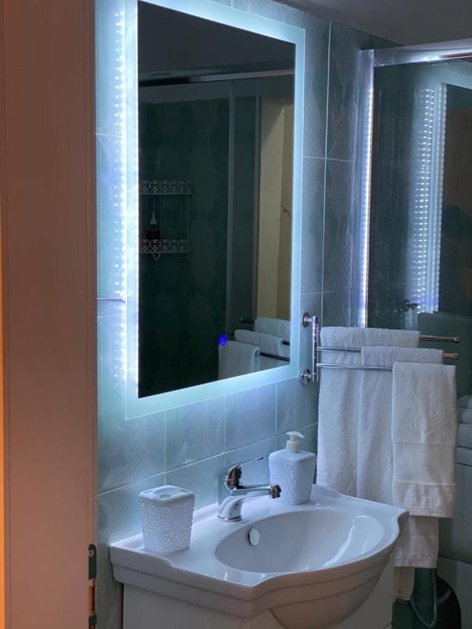Lucas Apartment 地拉那 外观 照片