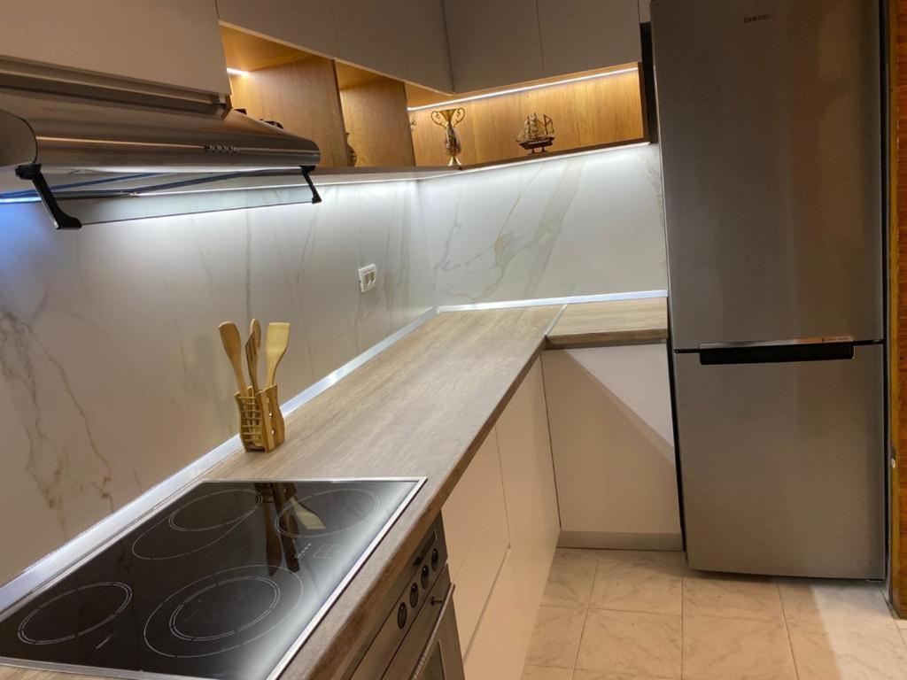 Lucas Apartment 地拉那 外观 照片